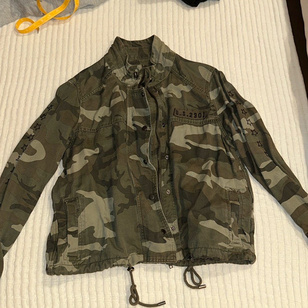 Rails camo print jacket